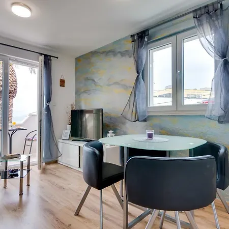 Boutique Wind Rose Apartment By The Beach Podstrana Exteriör bild